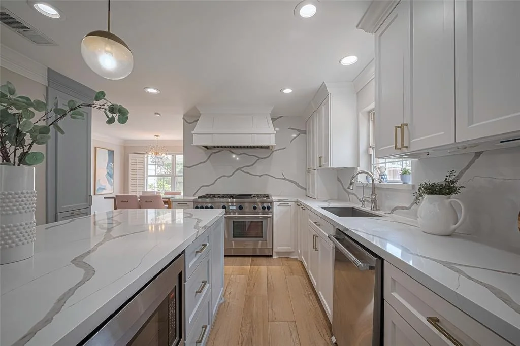 Photo of 14711 Carolcrest Drive
