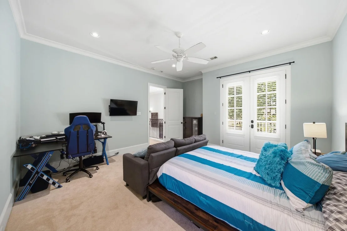 Photo of 859 Eagle Pointe