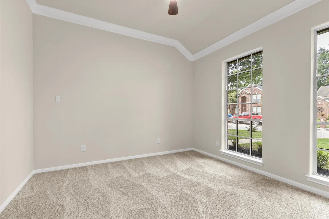 Photo of 19111 Emory Trail