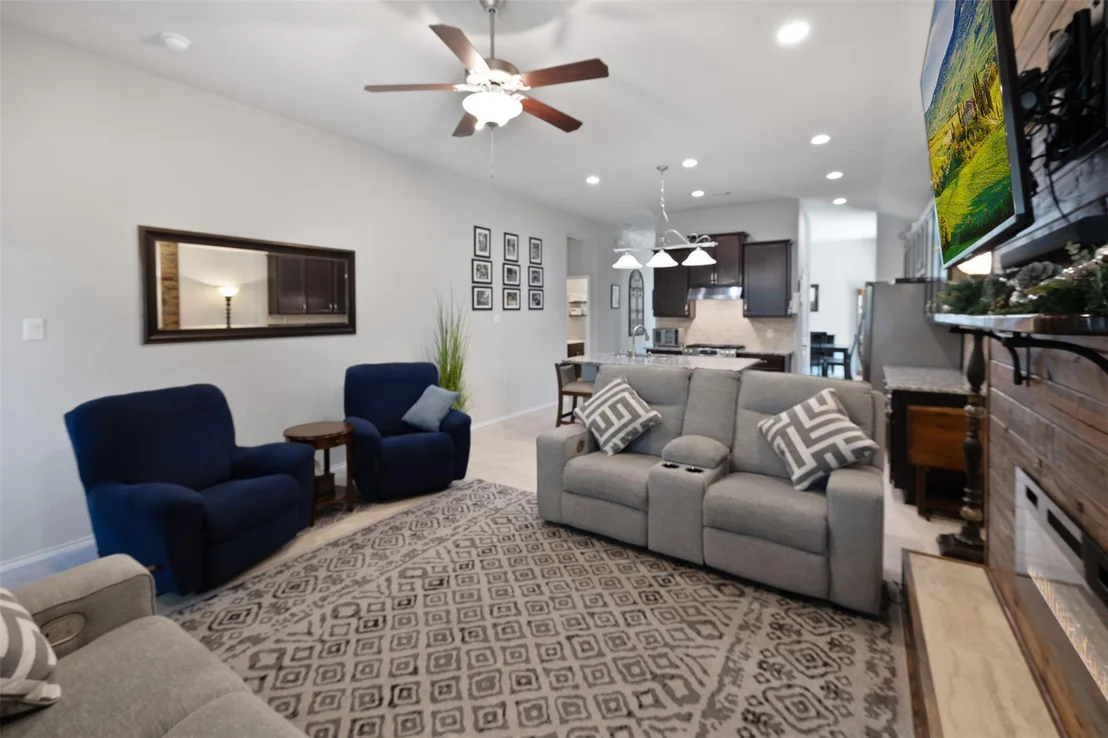 Photo of 16502 Coconut Palm Lane