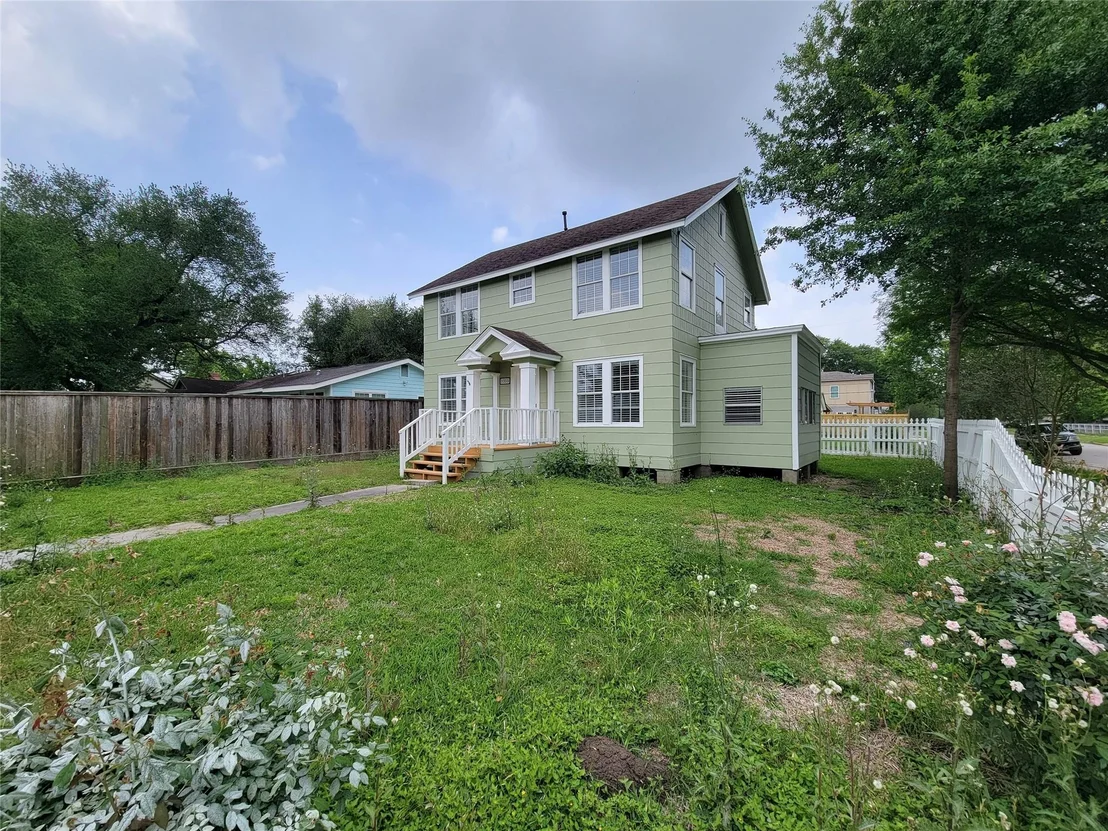 Photo of 8355 Wier