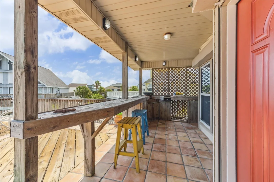 Photo of 1339 Outrigger