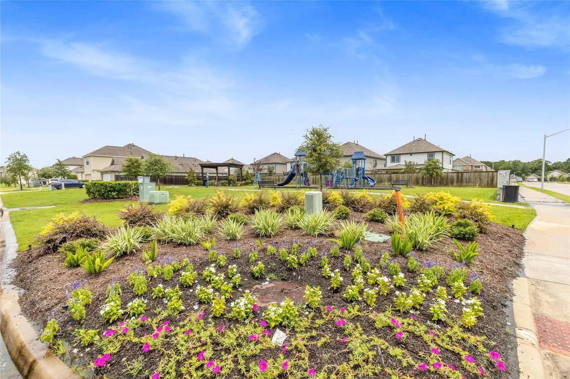 Photo of 3432 Wooded Lane