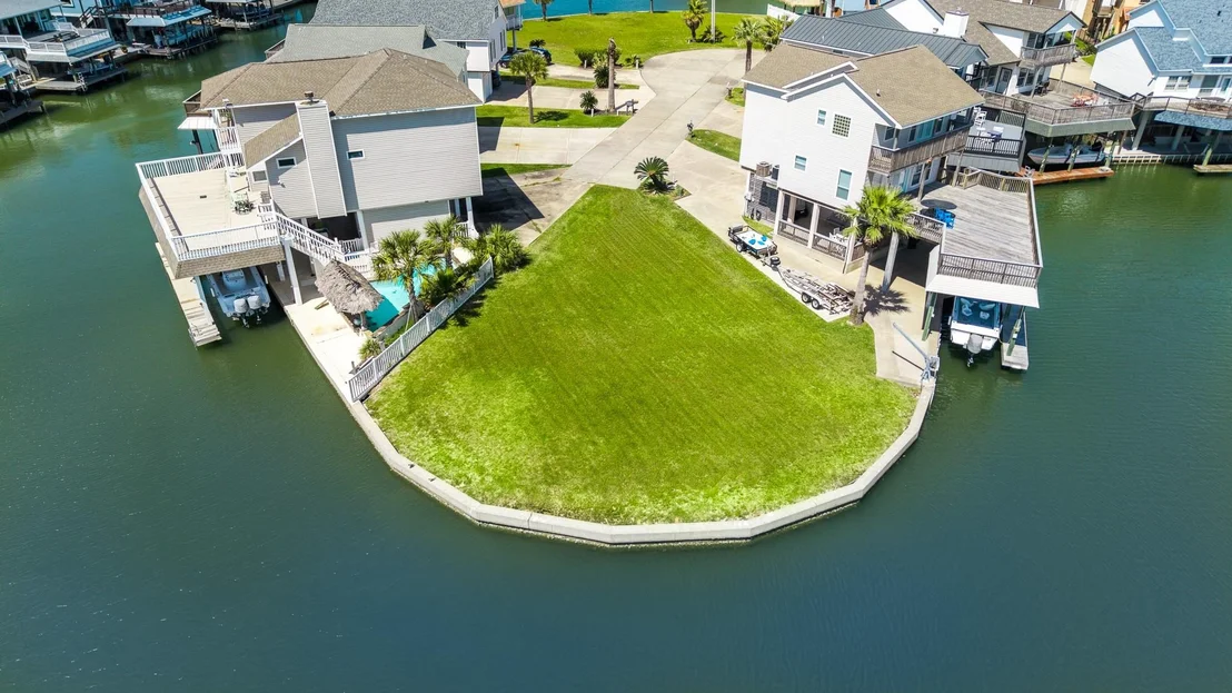 Photo of 547 Sunset Circle