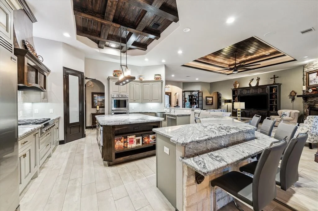 Photo of 12301 Oak Bend Circle