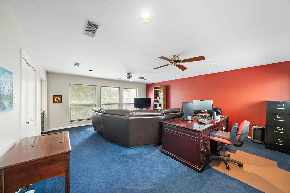 Photo of 1019 Ridgeley Drive