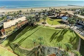 Photo of Unit 437D at 5220 Seawall Boulevard
