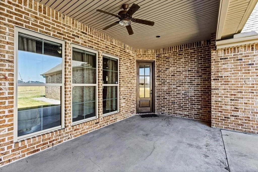 Photo of 628 Frontier Drive