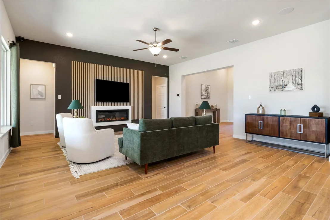 Photo of 13609 Armstrong Street