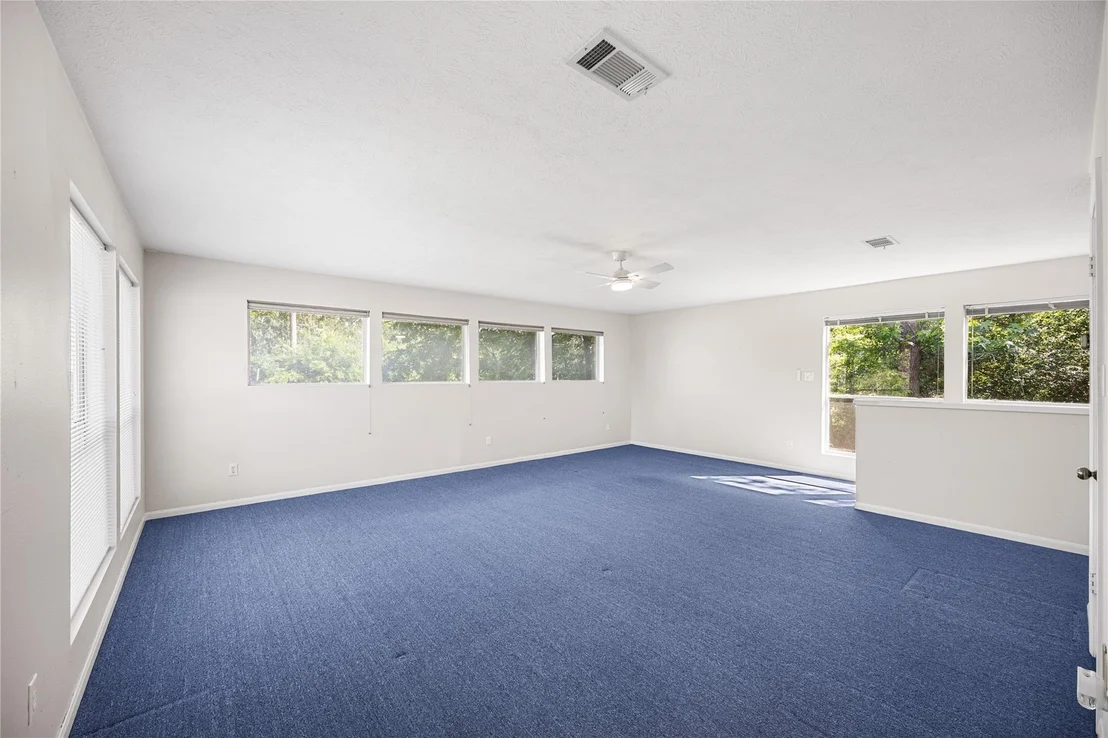 Photo of 11918 Thoreau Drive
