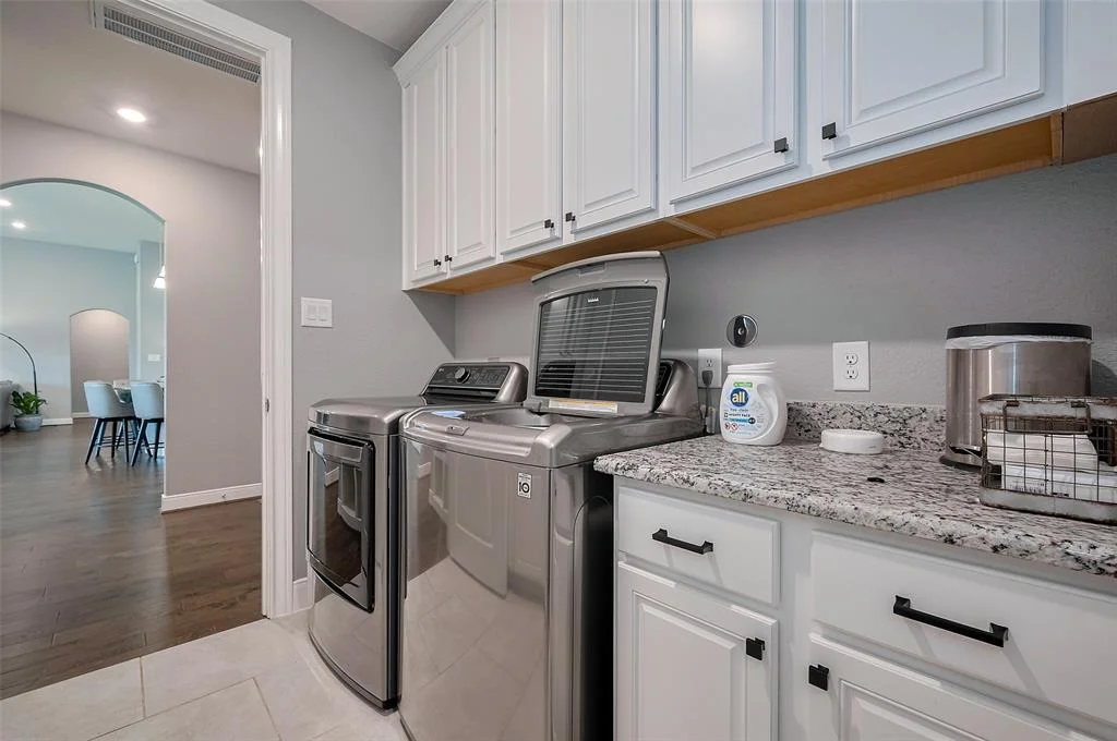 Photo of 21191 Hidden Bend Loop