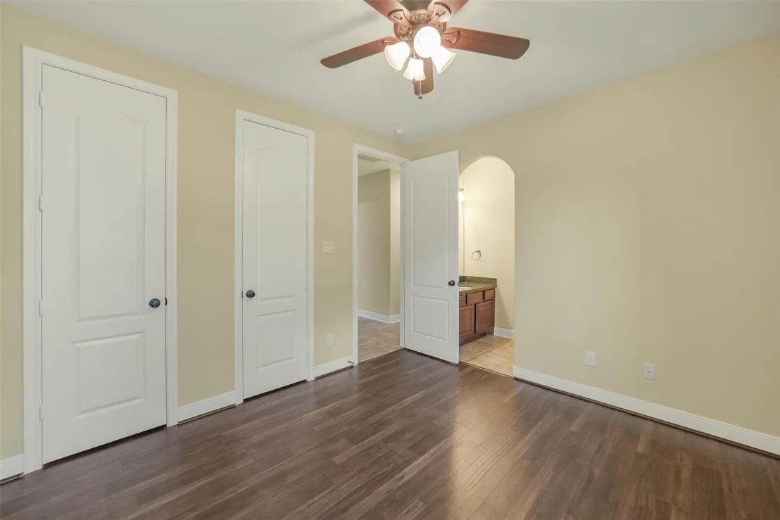 Photo of 2307 Draycutt Drive