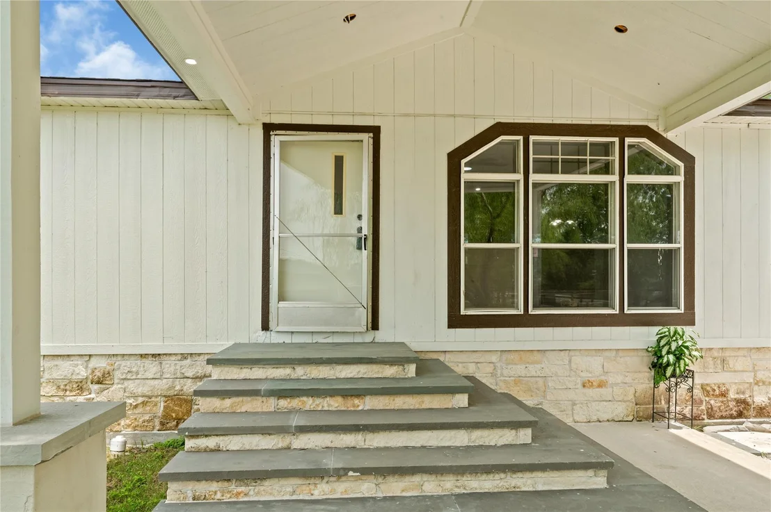 Photo of 9623 Meadowvine Drive