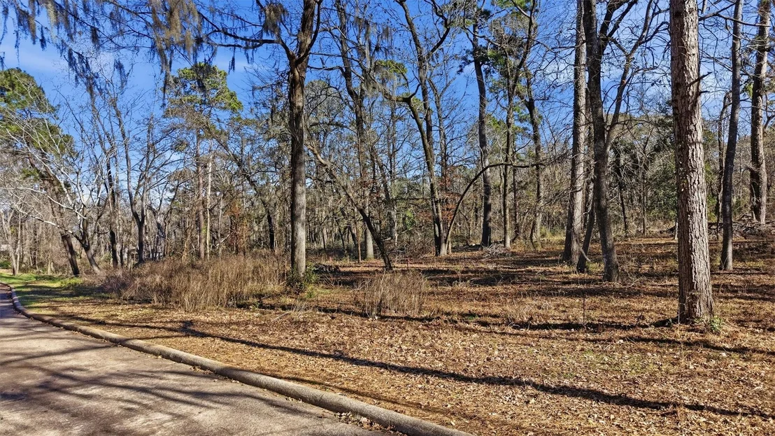 Photo of Lot 83 Lake Oaks Circle