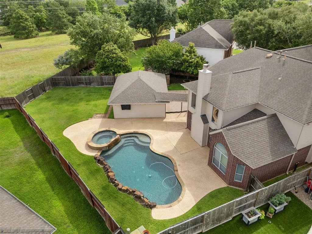 Photo of 20131 Mayfair Park Lane