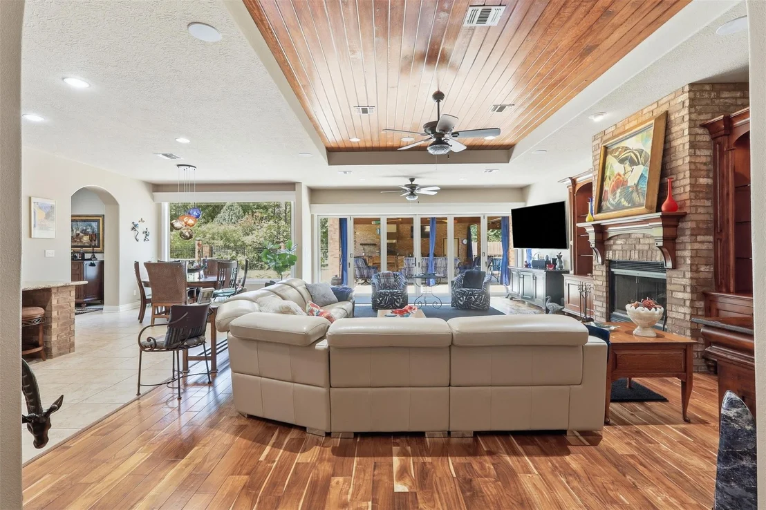 Photo of 151 Lyndsey Drive