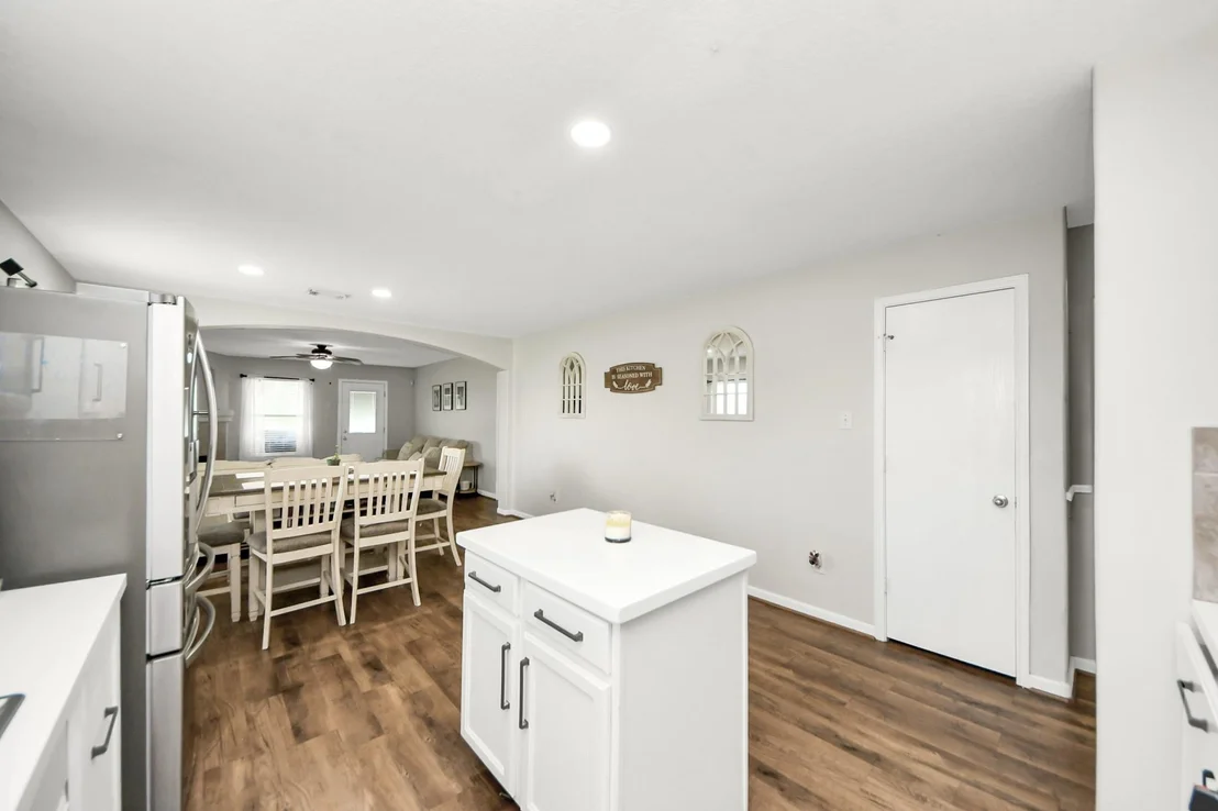 Photo of 2231 Pine Croft Drive