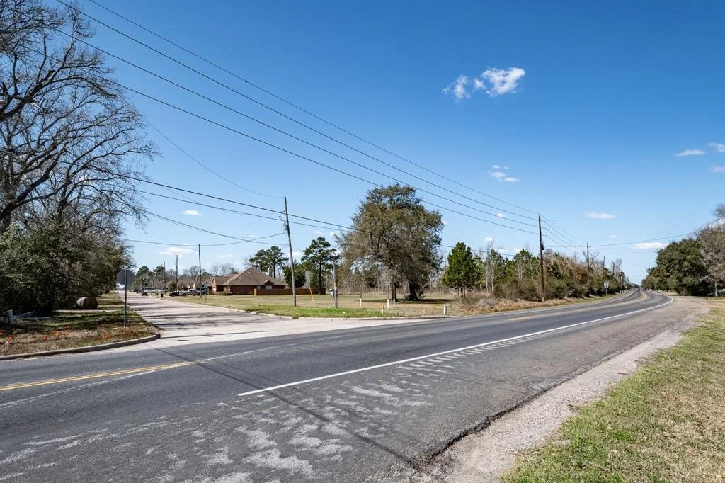 Photo of 00 Lovers Lane