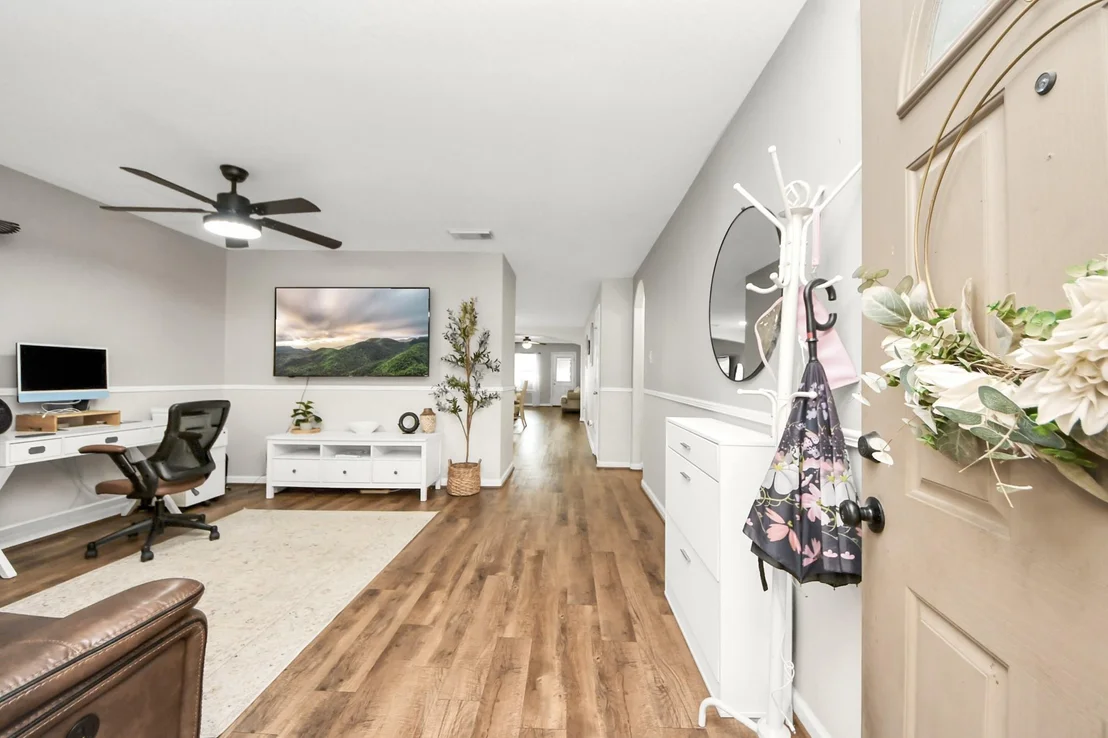 Photo of 2231 Pine Croft Drive