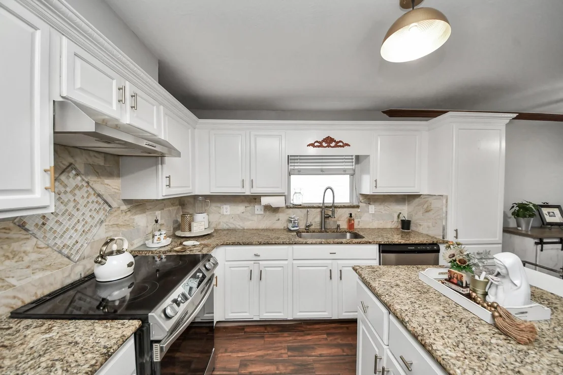 Photo of 21739 Stoney Bluff Lane