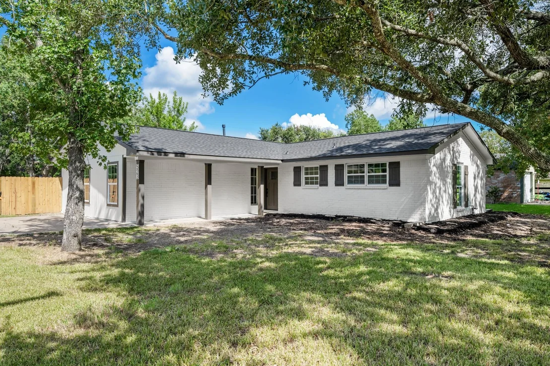 Photo of 523 Lazy Lane
