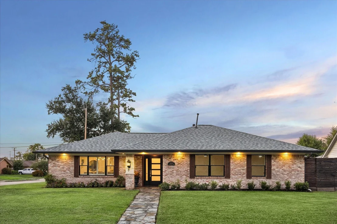 Photo of 6434 Pineshade Lane