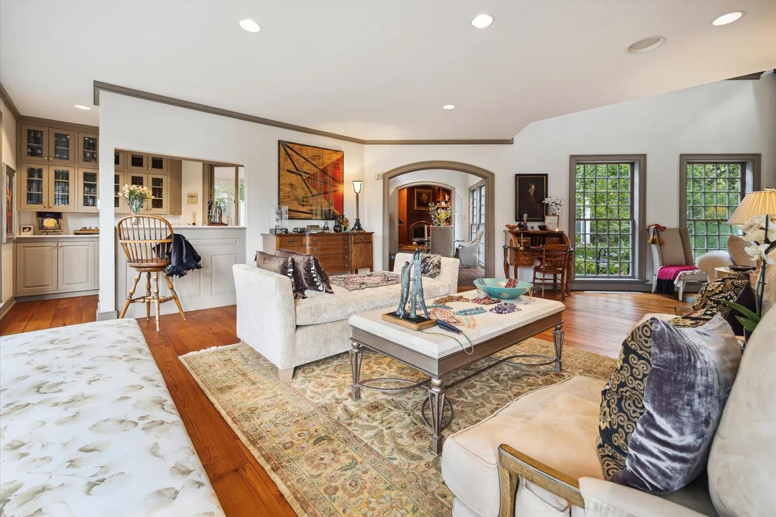 Photo of 3971 Inverness Drive