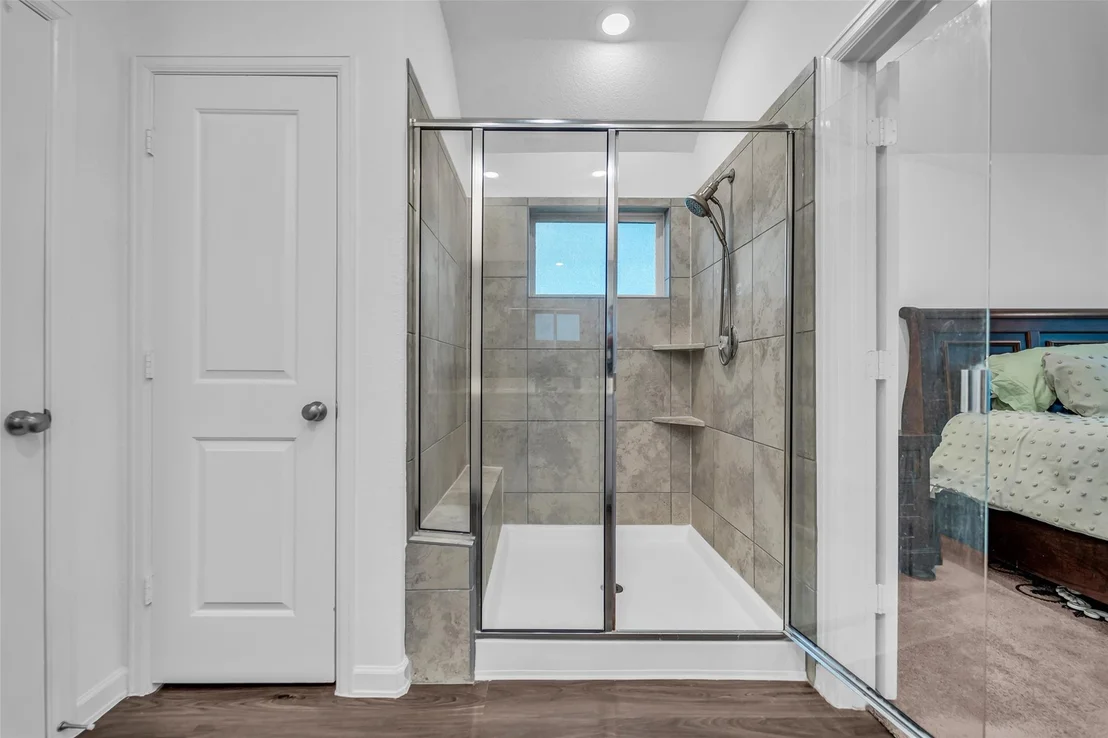 Photo of 4823 Chestnut Valley Lane