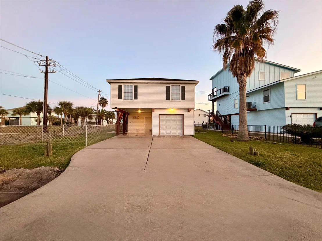 Photo of 16701 Moby Dick Drive