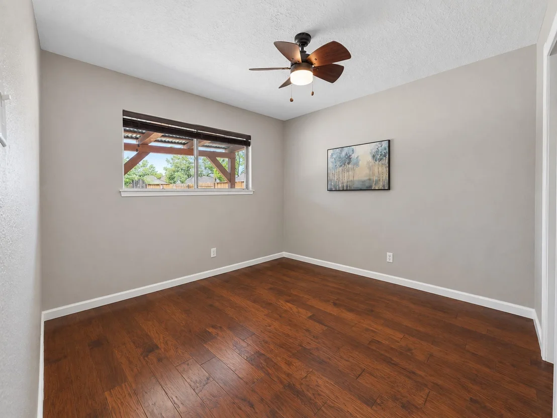 Photo of 3107 Edgewood Drive
