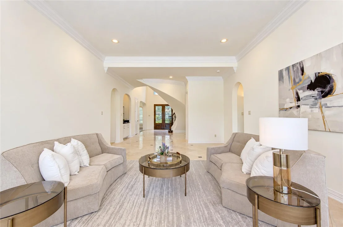 Photo of 14014 Hampton Cove Drive