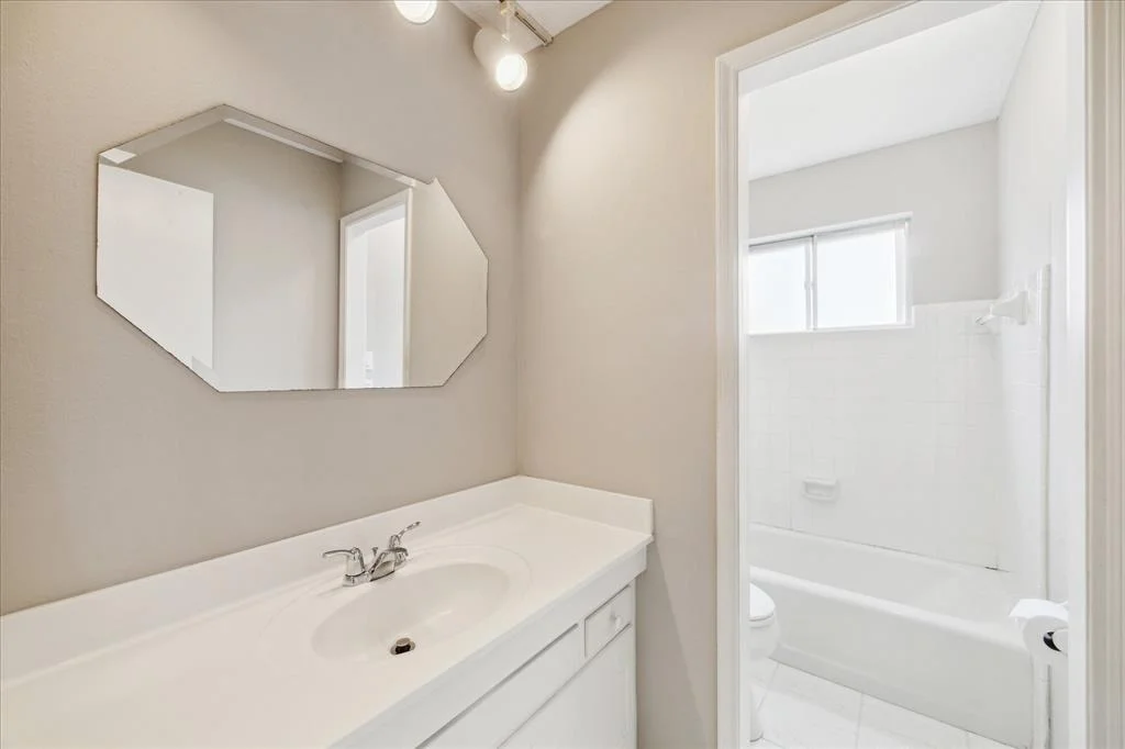 Photo of 731 Seacliff Drive