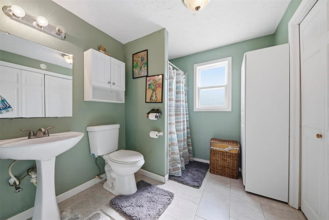 Photo of 2 S Sandpiper Street