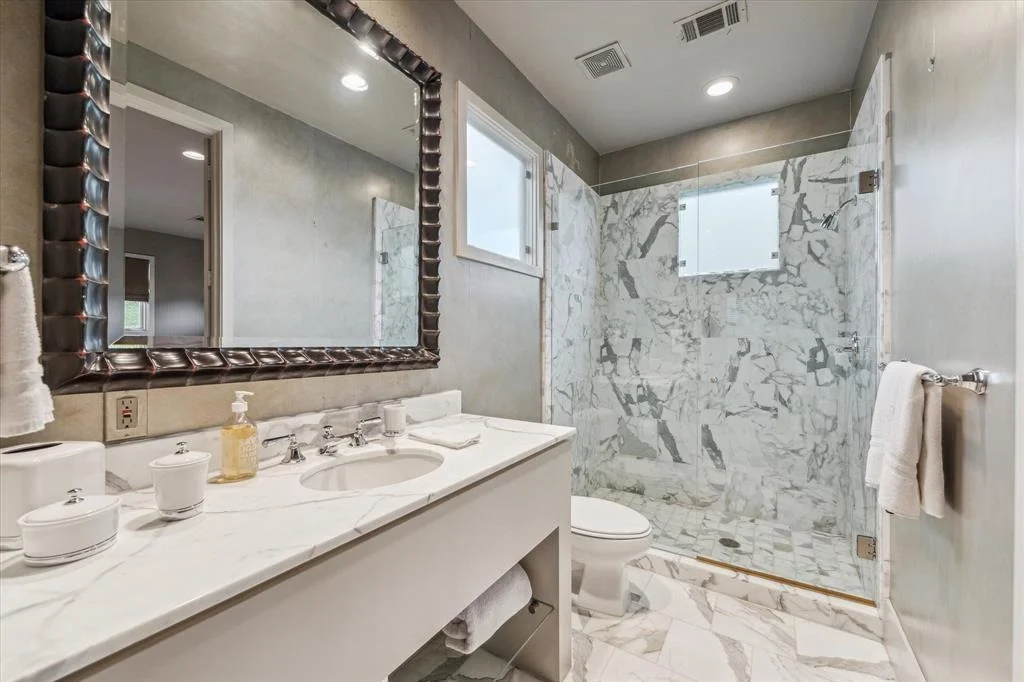 Photo of 2949 Chevy Chase Drive
