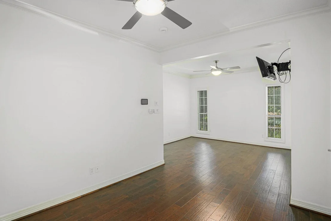 Photo of 8702 Holly Hills Drive