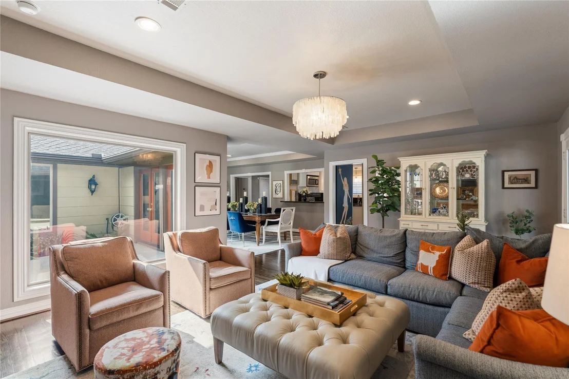 Photo of 1534 Glourie Drive