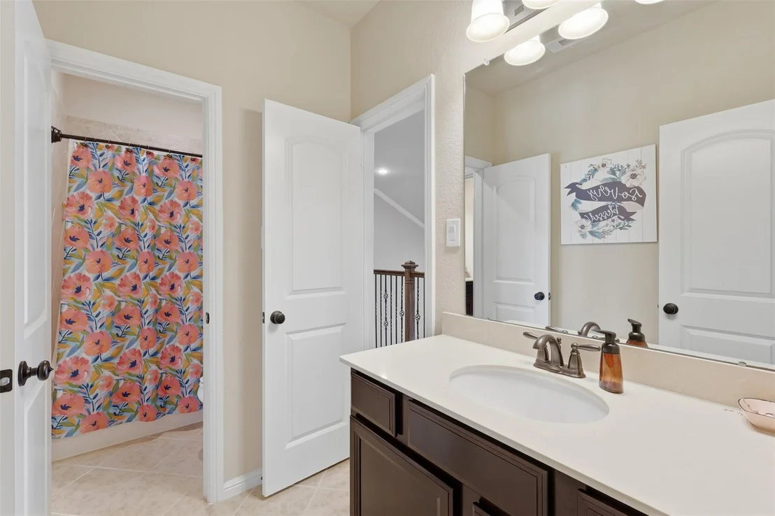 Photo of 27920 Seger Bend Trail