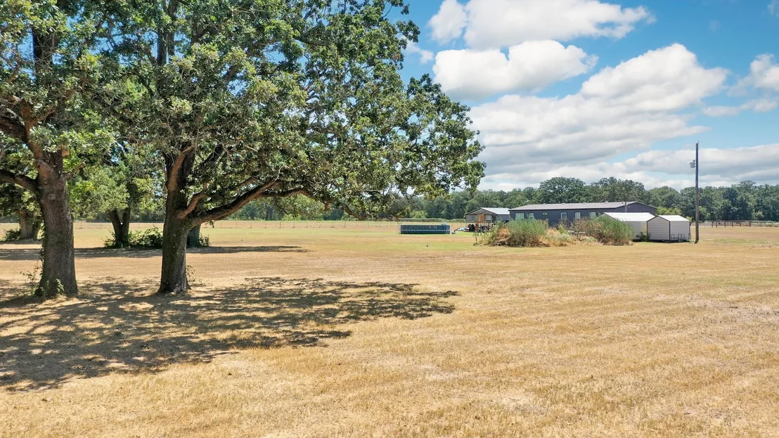 Photo of 8938 Old Highway Road