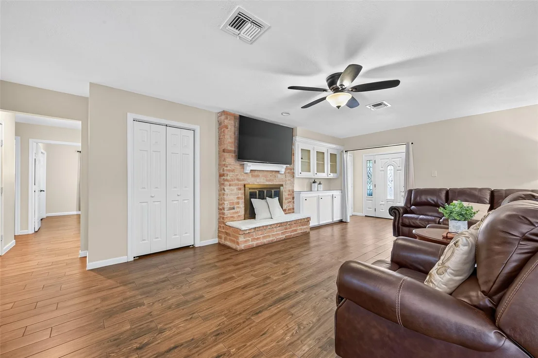 Photo of 5038 Pine Cliff Drive