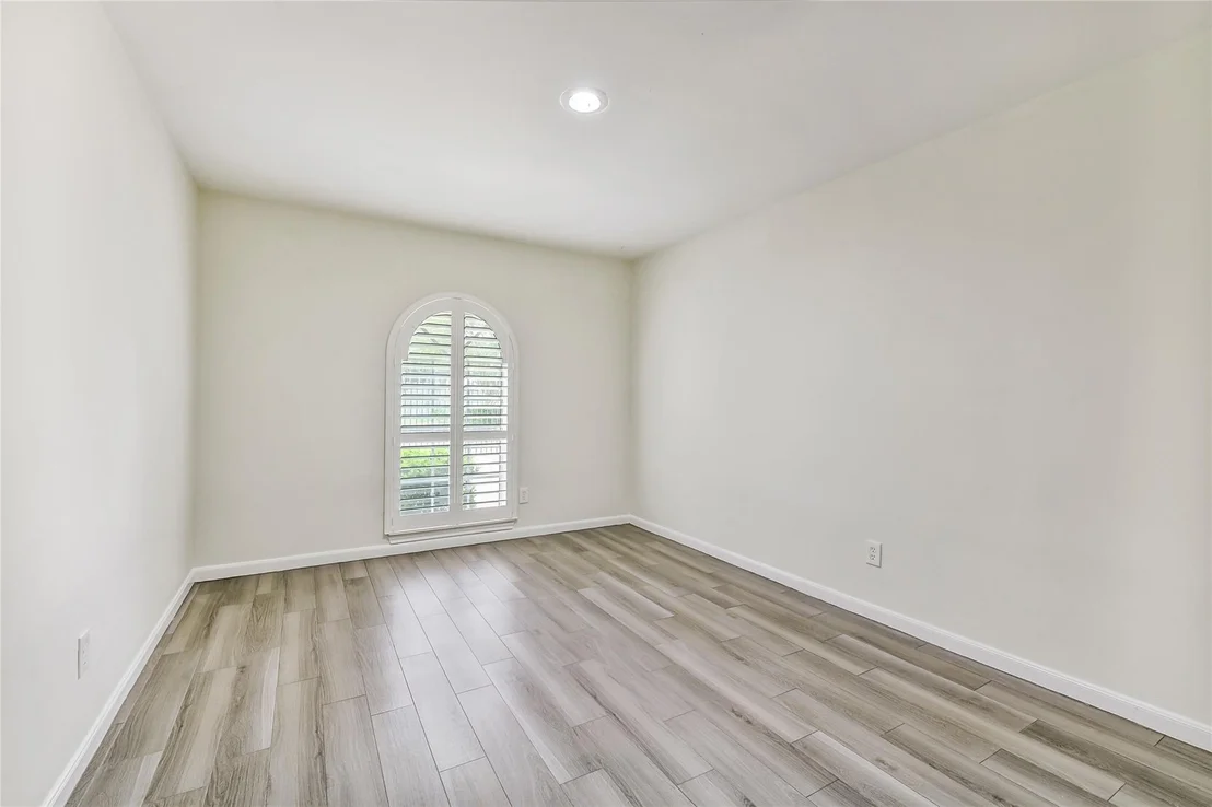 Photo of 7522 Deep Forest Drive