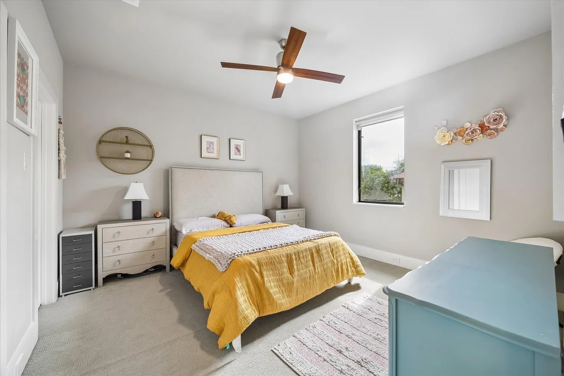 Photo of 1335 Du Barry Lane