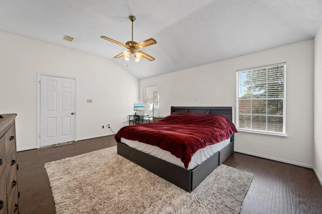 Photo of 7306 Oak Walk Drive