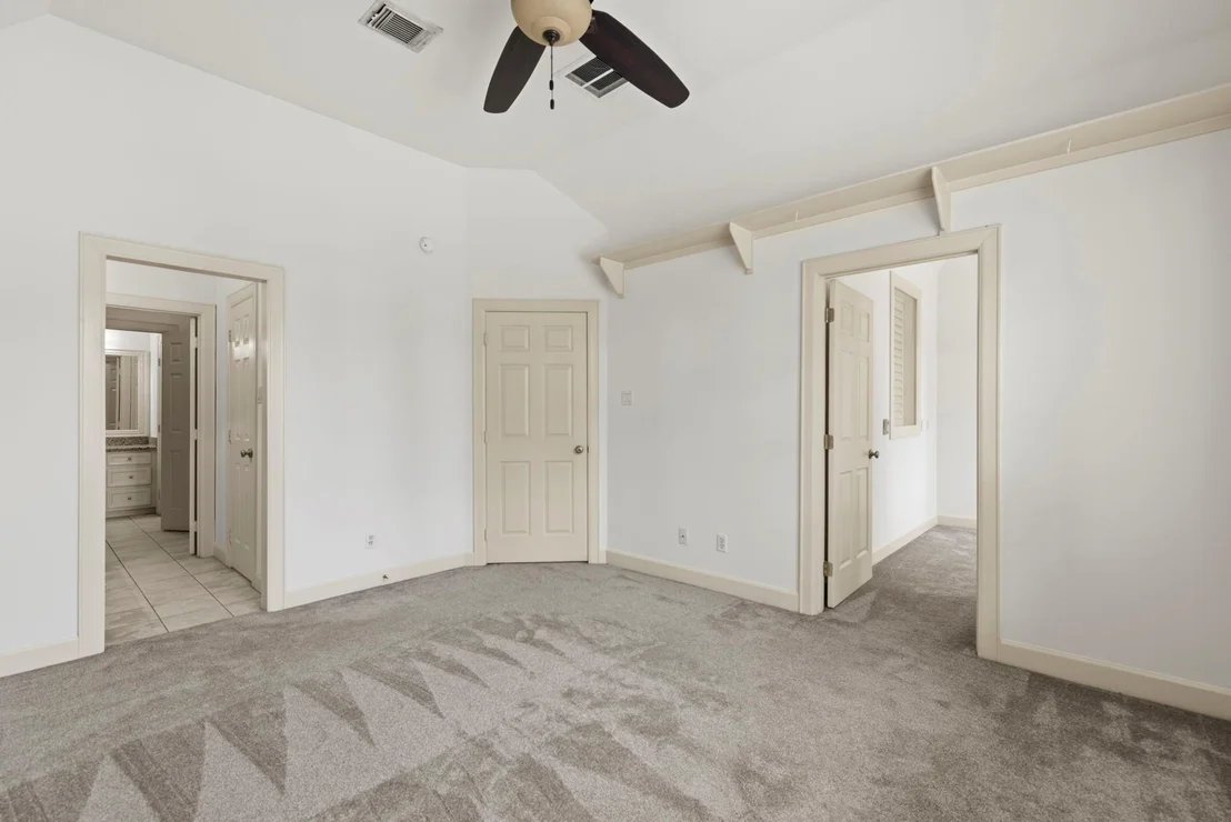 Photo of 3602 Vashon Lane