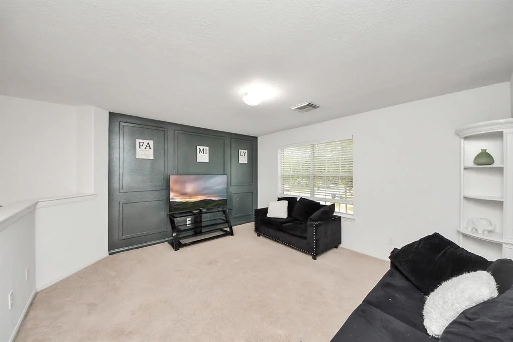 Photo of 6043 Moscone Court