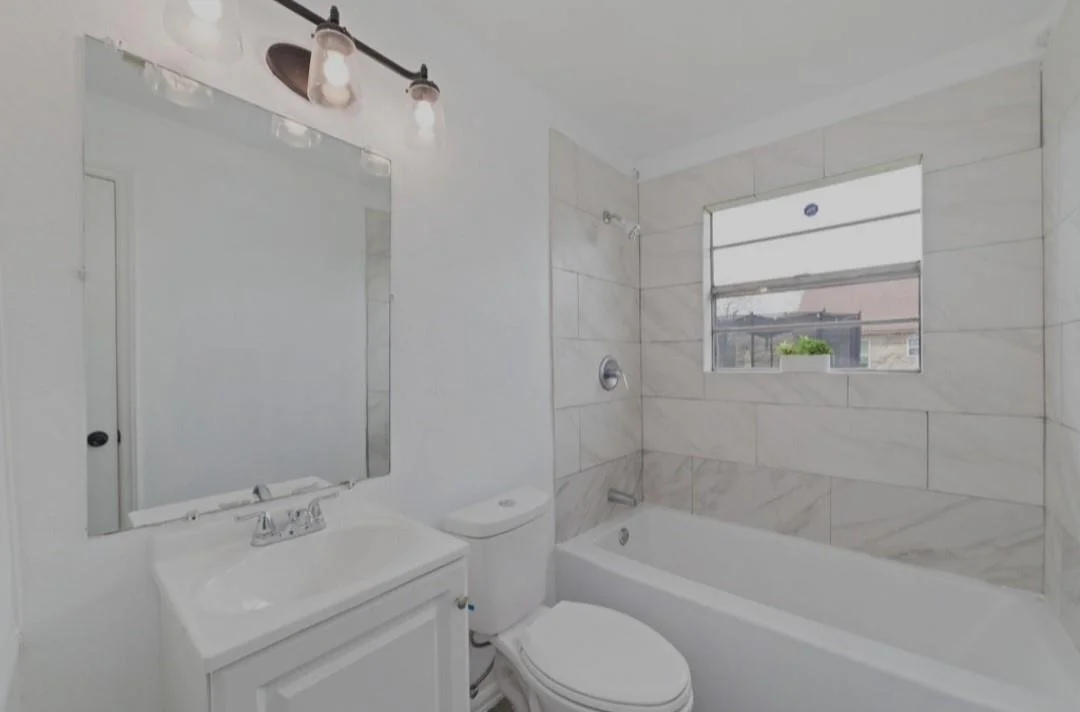 Photo of 2503 Creston Drive