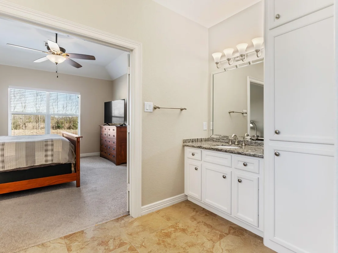 Photo of 9723 Highland Pointe Drive