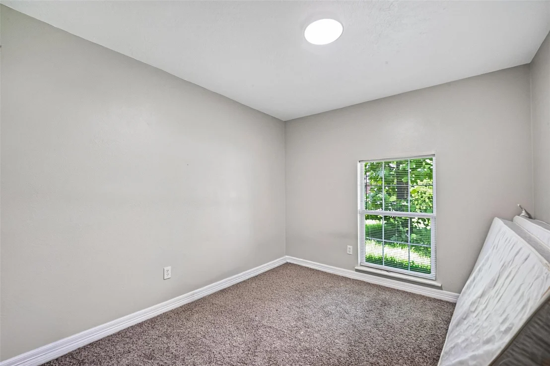 Photo of 1446 Castle Glen Drive