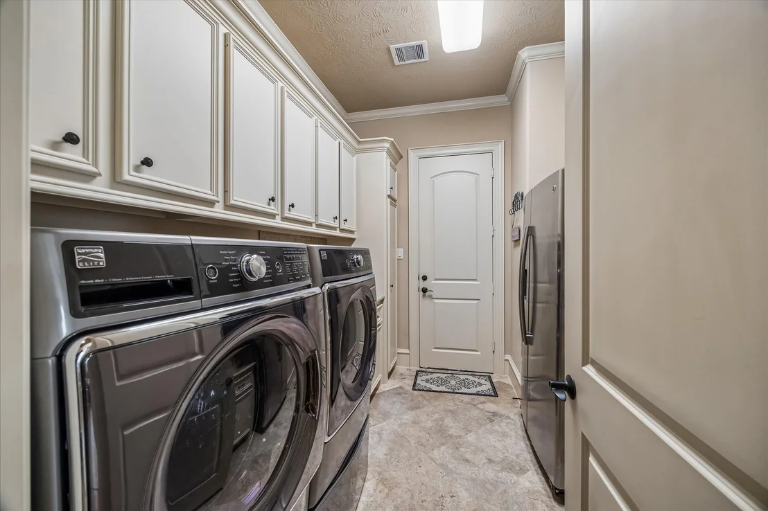 Photo of 21010 Kings River Point Drive
