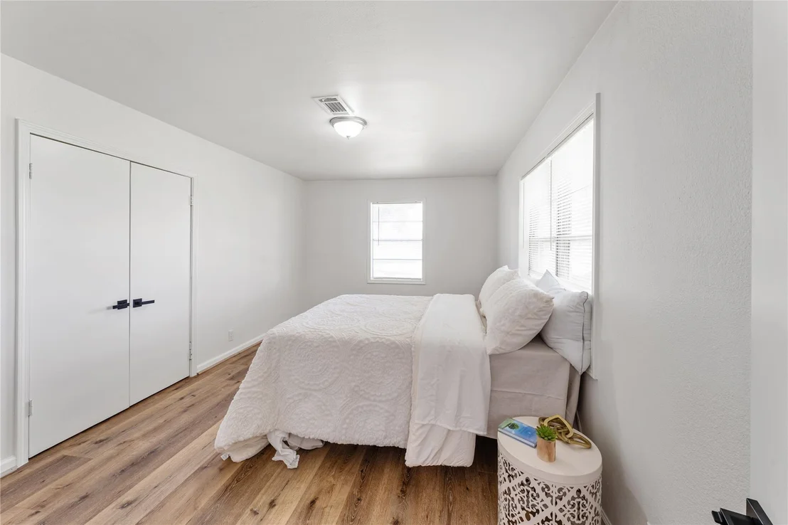 Photo of 2751 Piper Road