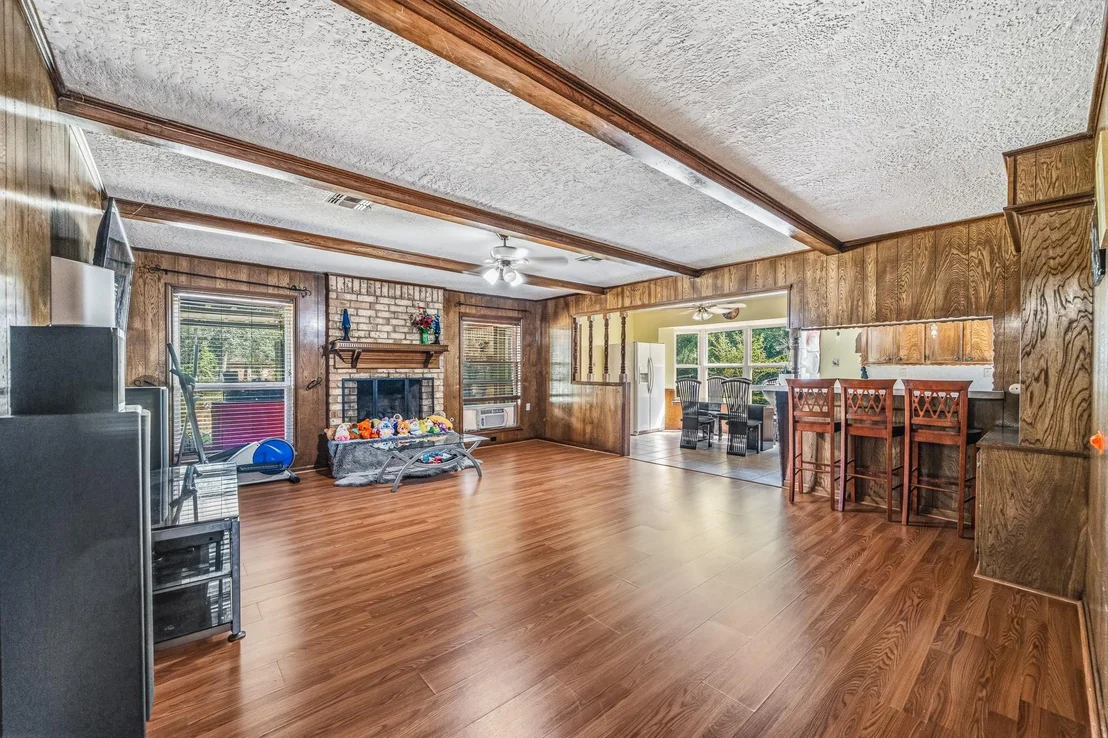 Photo of 12715 Oakfield Drive